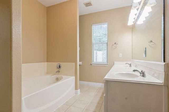 6823 Durango Creek Drive, Magnolia, TX 77354