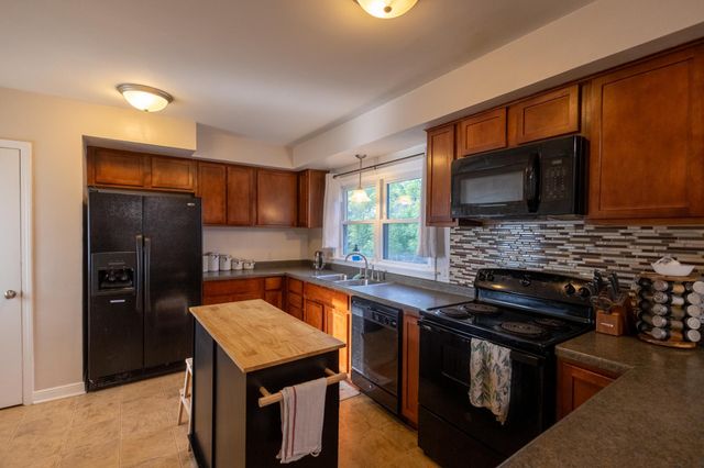 1218 Bradley Street, Saint Paul, MN 55130