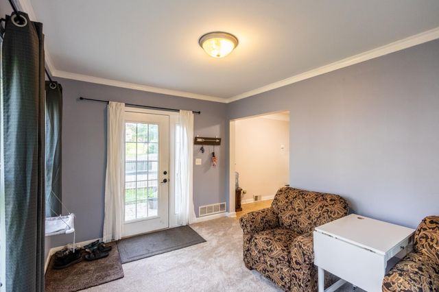 1218 Bradley Street, Saint Paul, MN 55130