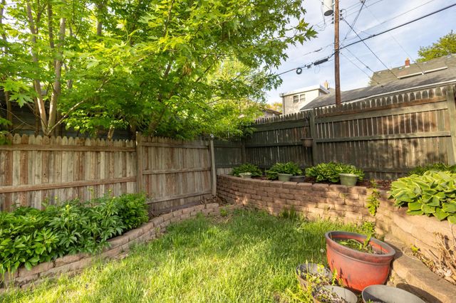 1218 Bradley Street, Saint Paul, MN 55130
