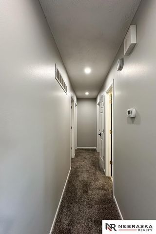 13856 V Street, Omaha, NE 68137