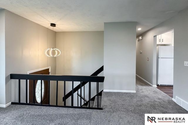 13856 V Street, Omaha, NE 68137