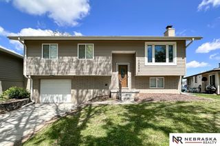 13856 V Street, Omaha, NE 68137