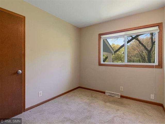 16020 Temple Drive, Minnetonka, MN 55345