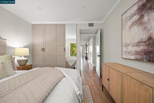 1601 Canyonwood Ct 8, Walnut Creek, CA 94595