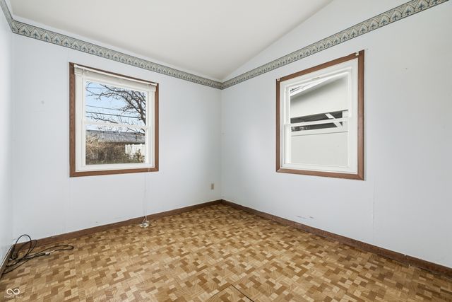 1044 Center Street, Martinsville, IN 46151