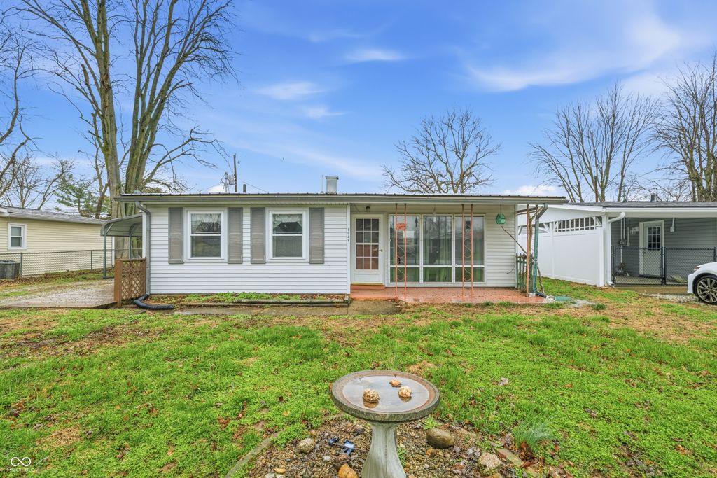 1044 Center Street, Martinsville, IN 46151