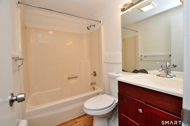 45 River Colony 45, Guilford, CT 06437