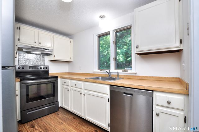 45 River Colony 45, Guilford, CT 06437