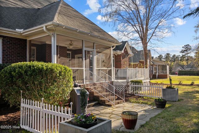 959 Van Gert Drive, Winterville, NC 28590