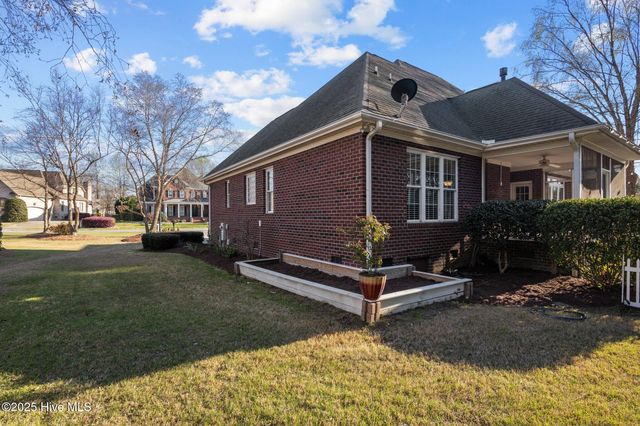 959 Van Gert Drive, Winterville, NC 28590