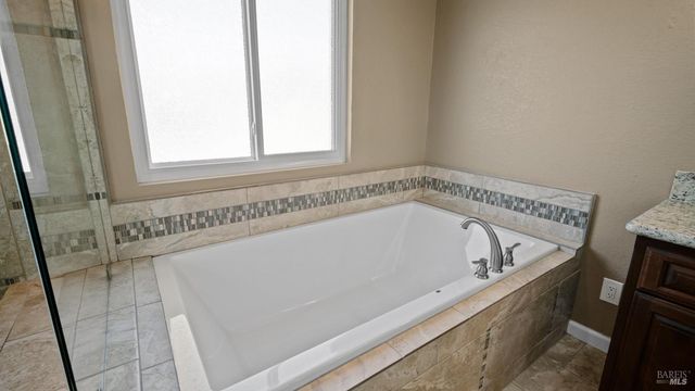 2913 Willow Ct, Fairfield, CA 94533