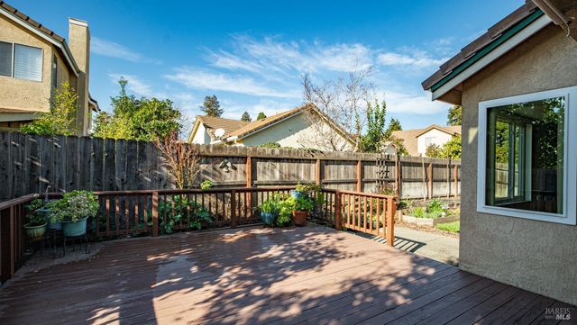 2913 Willow Ct, Fairfield, CA 94533