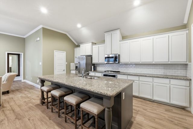 904 10th Street, Argyle, TX 76226