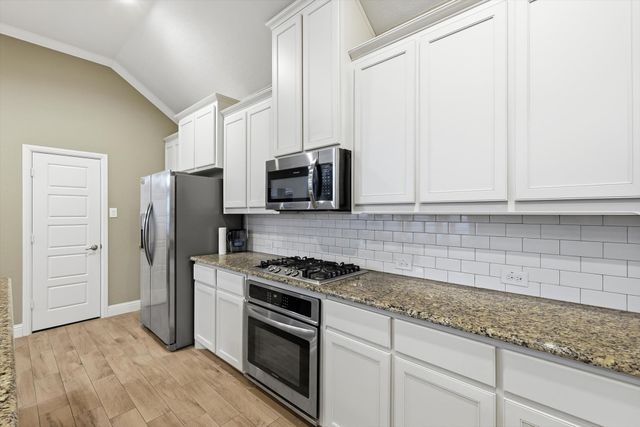 904 10th Street, Argyle, TX 76226