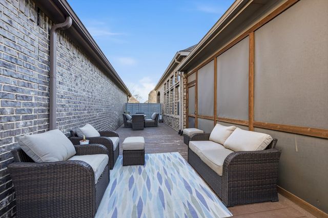 904 10th Street, Argyle, TX 76226