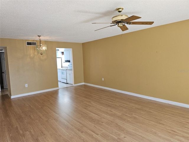 7701 STARKEY ROAD 102, Seminole, FL 33777
