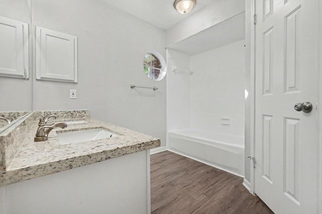 10823 Allens Landing Drive, Houston, TX 77065