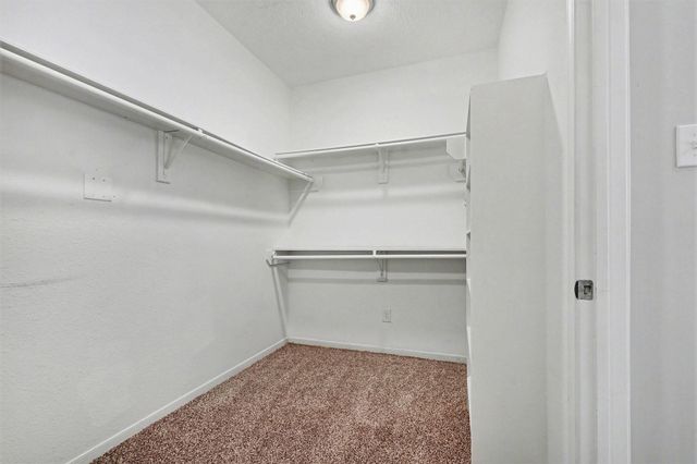 10823 Allens Landing Drive, Houston, TX 77065