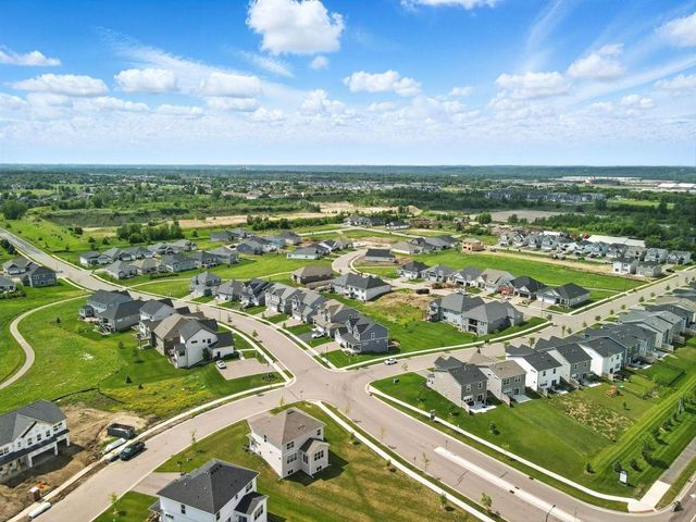 3872 Thrush Street, Shakopee, MN 55379