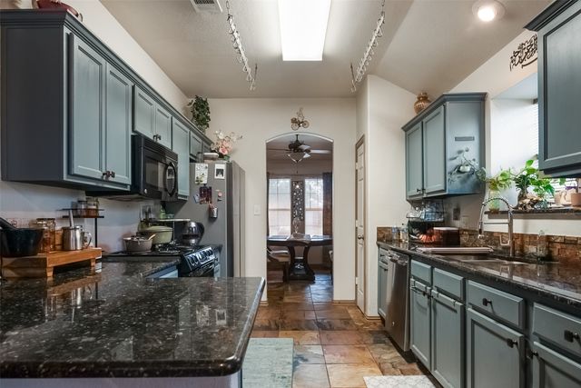 4206 Ridgewood Road, Melissa, TX 75454