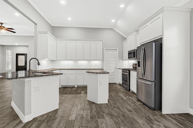 14815 Big Pine Lane, Baytown, TX 77523