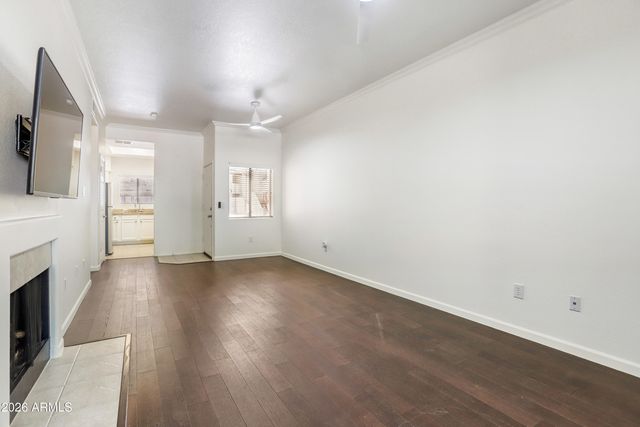 750 E NORTHERN Avenue 1124, Phoenix, AZ 85020