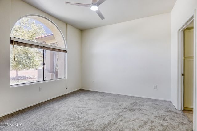 750 E NORTHERN Avenue 1124, Phoenix, AZ 85020