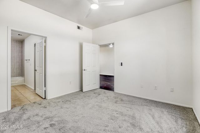 750 E NORTHERN Avenue 1124, Phoenix, AZ 85020