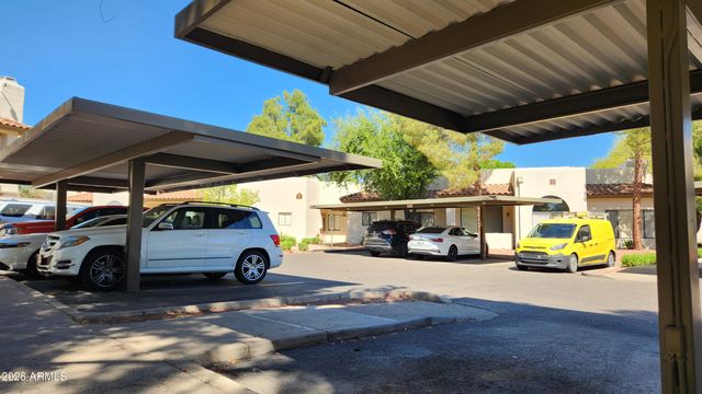 750 E NORTHERN Avenue 1124, Phoenix, AZ 85020