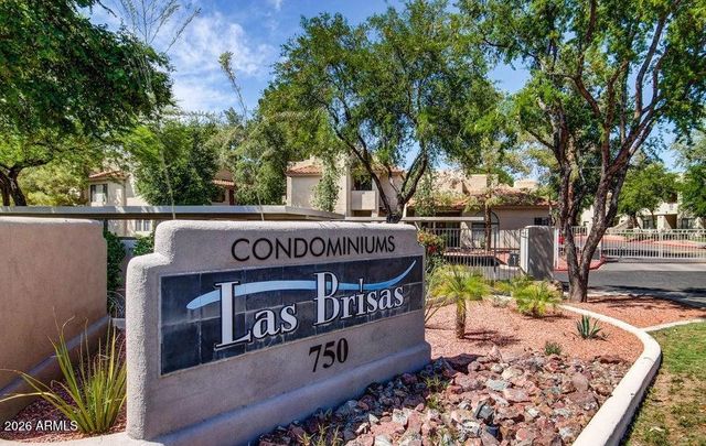 750 E NORTHERN Avenue 1124, Phoenix, AZ 85020