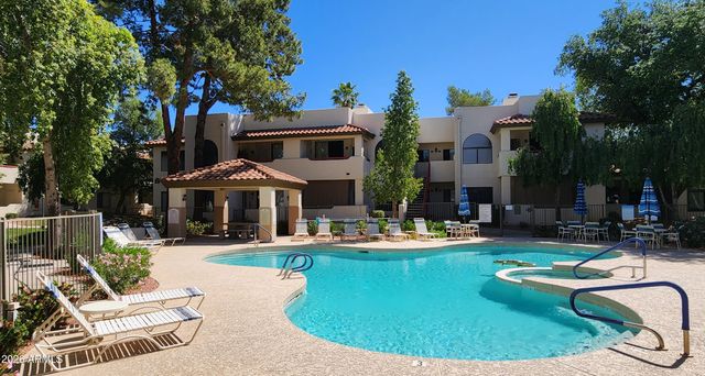 750 E NORTHERN Avenue 1124, Phoenix, AZ 85020