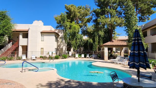 750 E NORTHERN Avenue 1124, Phoenix, AZ 85020