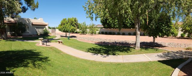 750 E NORTHERN Avenue 1124, Phoenix, AZ 85020