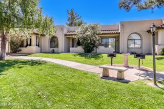 750 E NORTHERN Avenue 1124, Phoenix, AZ 85020