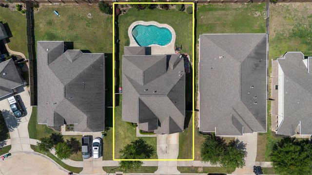 9611 Lost Woods Drive, Richmond, TX 77406