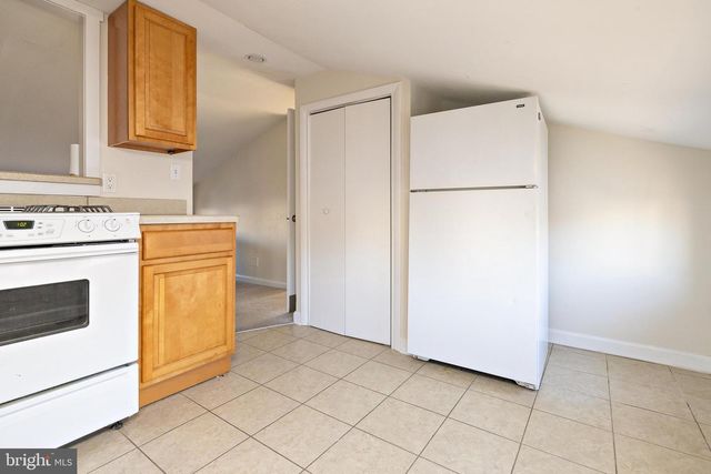 1305 SYLVAN DR, Haddon Heights, NJ 08035