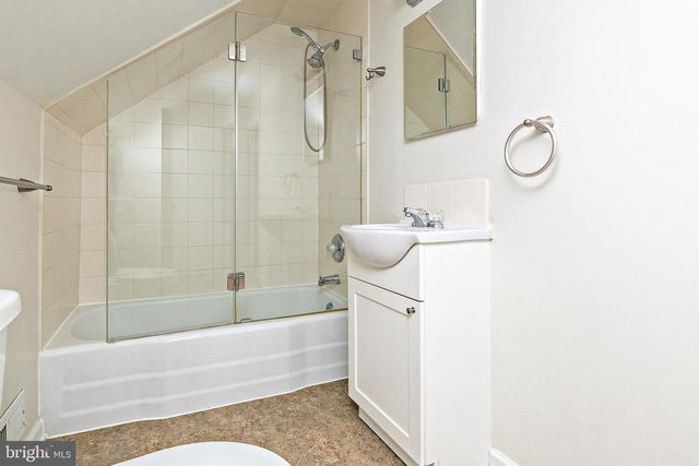 1305 SYLVAN DR, Haddon Heights, NJ 08035