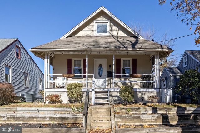 1305 SYLVAN DR, Haddon Heights, NJ 08035