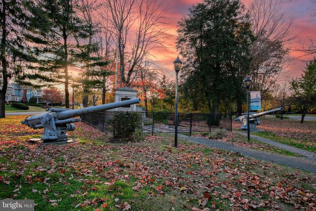 1305 SYLVAN DR, Haddon Heights, NJ 08035