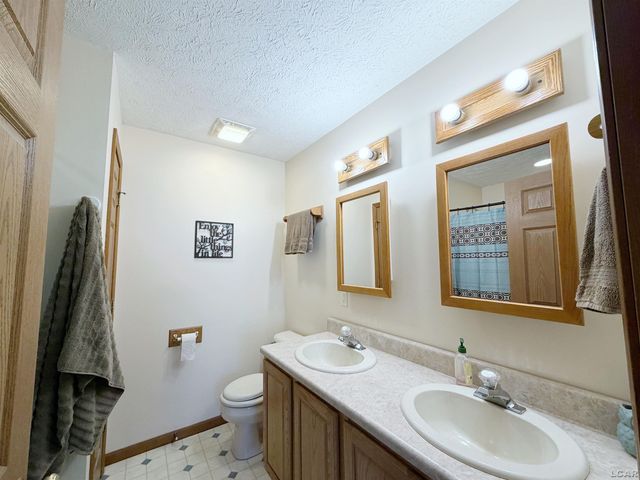 8079 Wadding Drive, Cambridge Twp, MI 49265