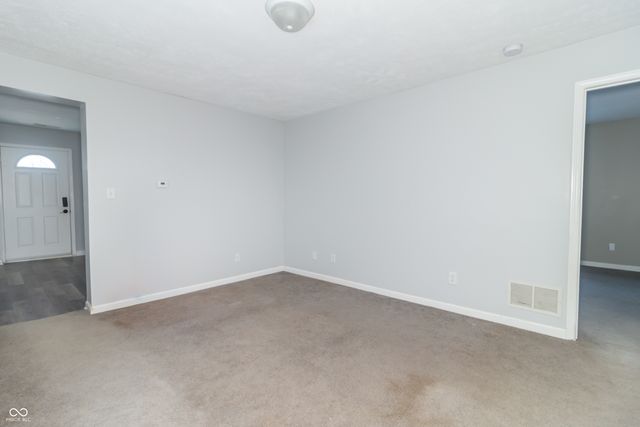 605 Main Street, Shirley, IN 47384