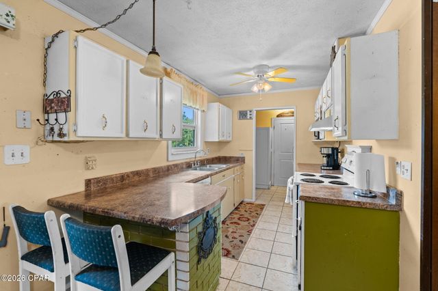 1017 W 28th Place, Panama City, FL 32405