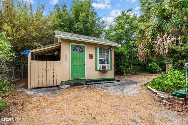1017 W 28th Place, Panama City, FL 32405