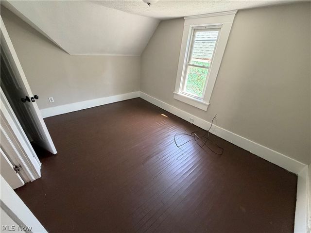 1096 E 72nd Street, Cleveland, OH 44103