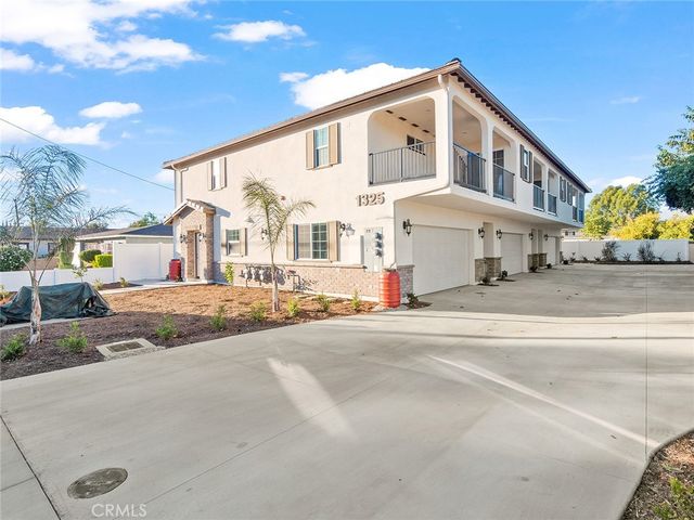 1325 W Grand Avenue 3, Pomona, CA 91766
