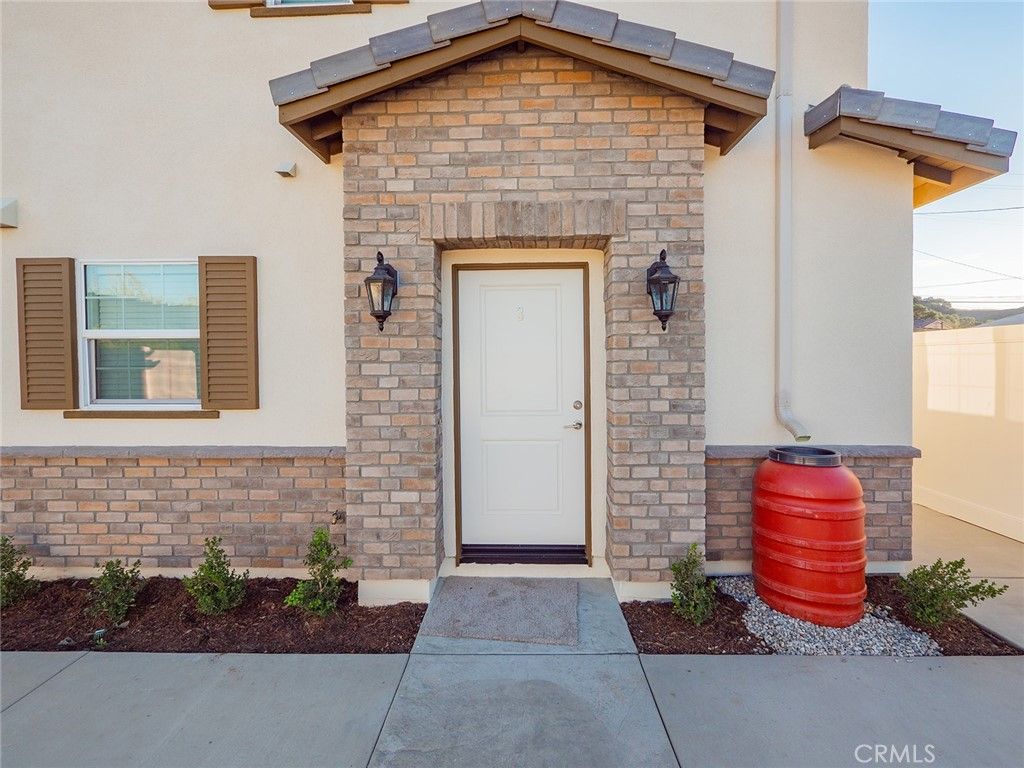 1325 W Grand Avenue 3, Pomona, CA 91766