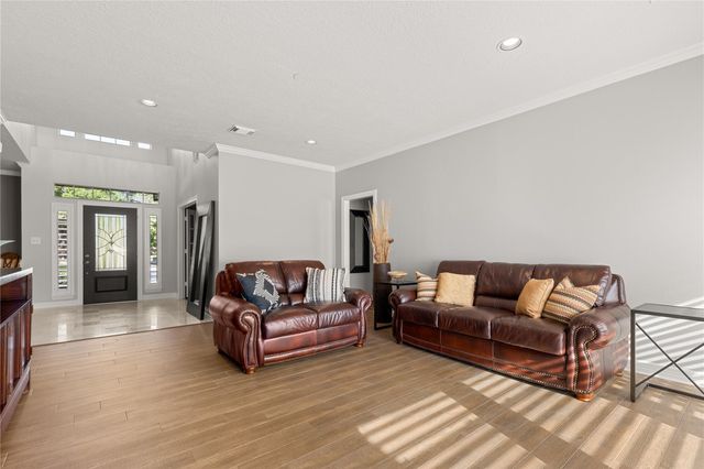 3318 Clover Valley Drive, Kingwood, TX 77345