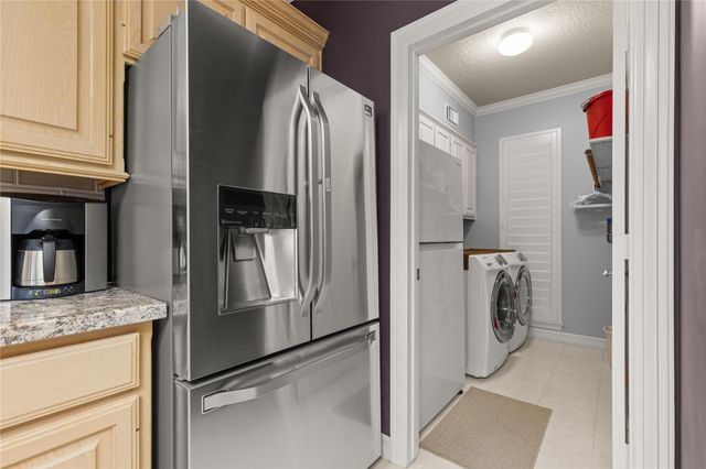 3318 Clover Valley Drive, Kingwood, TX 77345