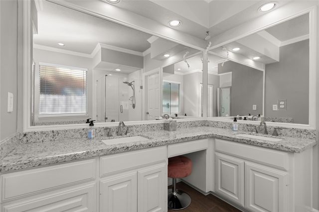 3318 Clover Valley Drive, Kingwood, TX 77345